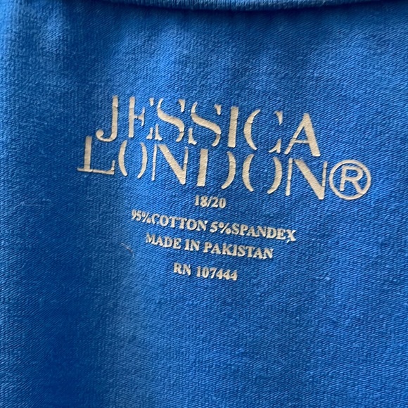 Jessica London Scoop neck Tee - Picture 2 of 2